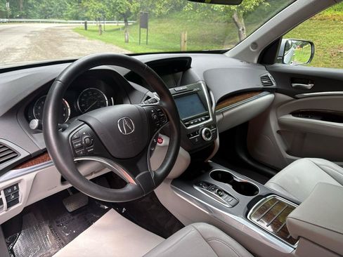 Used 2020 Acura MDX SH-AWD image 12