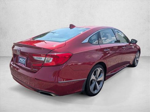 Used 2018 Honda Accord Touring image 5