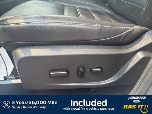 Used 2019 Ford Escape Titanium FWD image 4