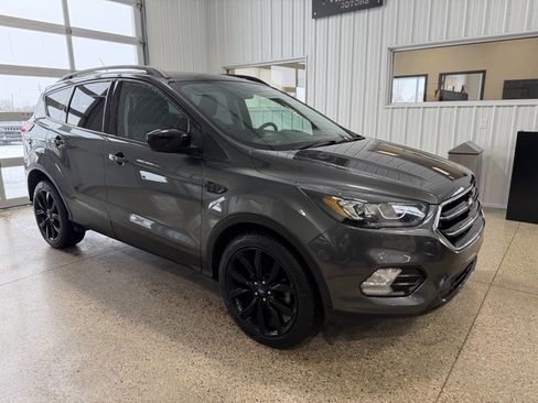 Used 2019 Ford Escape SE image 26