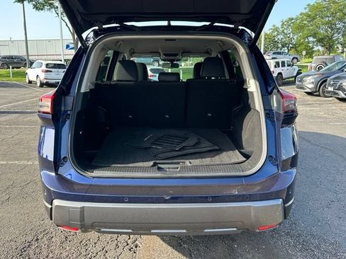 Used 2026 Nissan Rogue SL AWD/4WD image 14