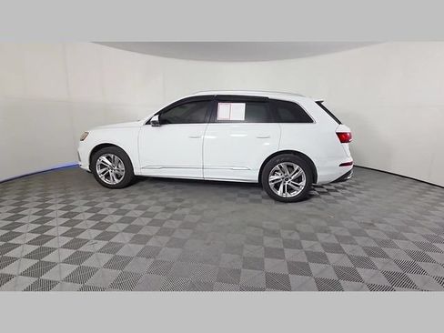 Used 2023 Audi Q7 3.0T Premium Plus AWD/4WD image 47