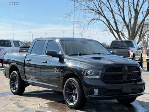 Used 2018 RAM 1500 Sport w/ Quick Order Package 26Q Night image 32