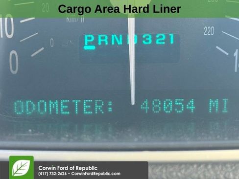 Used 2005 Chevrolet SSR w/ Preferred Equipment Group image 11