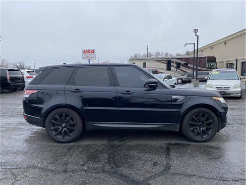 Used 2016 Land Rover Range Rover Sport HSE image 4