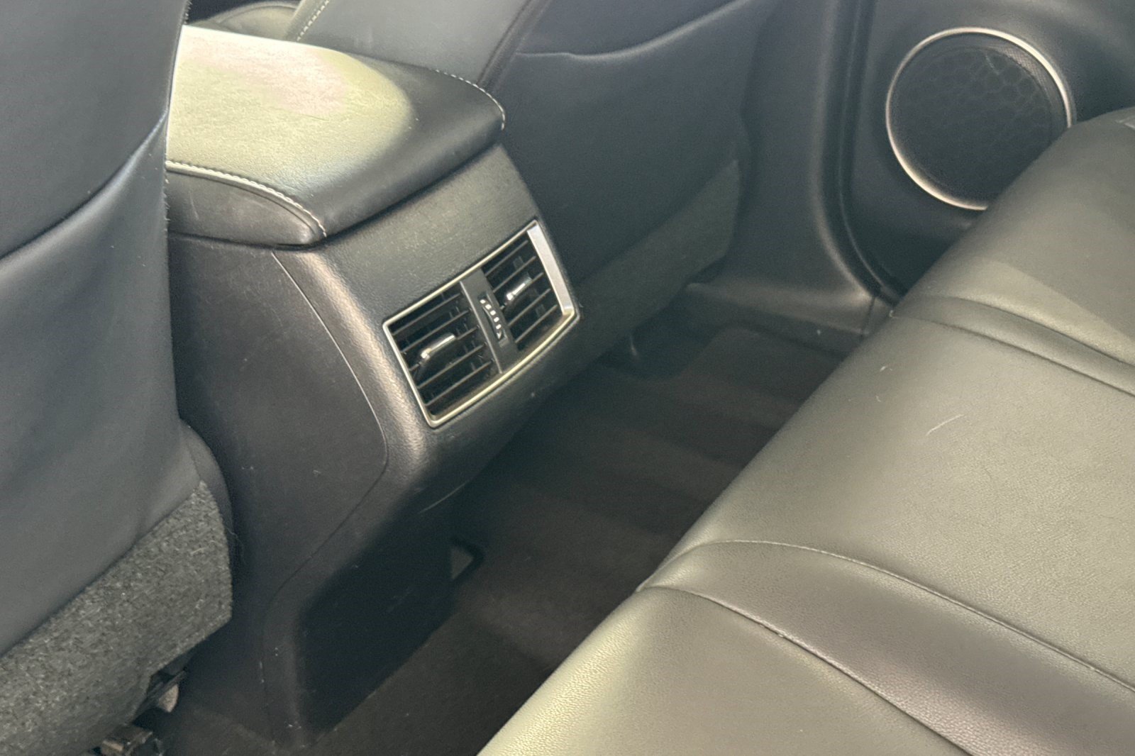 Used 2016 Lexus NX 200t FWD w/ Accessory Package image 16