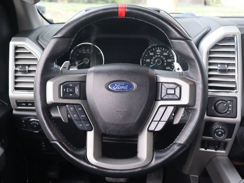 Used 2016 Ford F150 Lariat w/ Equipment Group 502A Luxury AWD/4WD image 18