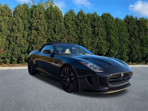 Used 2017 Jaguar F-TYPE S image 3