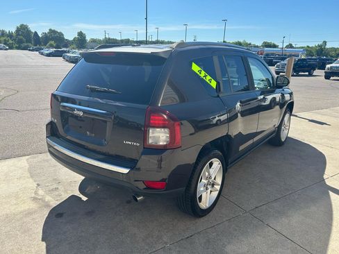 Used 2014 Jeep Compass Limited w/ Sun/Sound Group AWD/4WD image 4