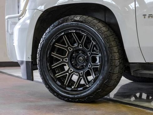 Used 2016 Chevrolet Tahoe LT w/ Luxury Package AWD/4WD image 66
