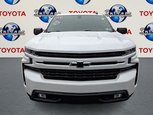 Used 2019 Chevrolet Silverado 1500 RST image 2