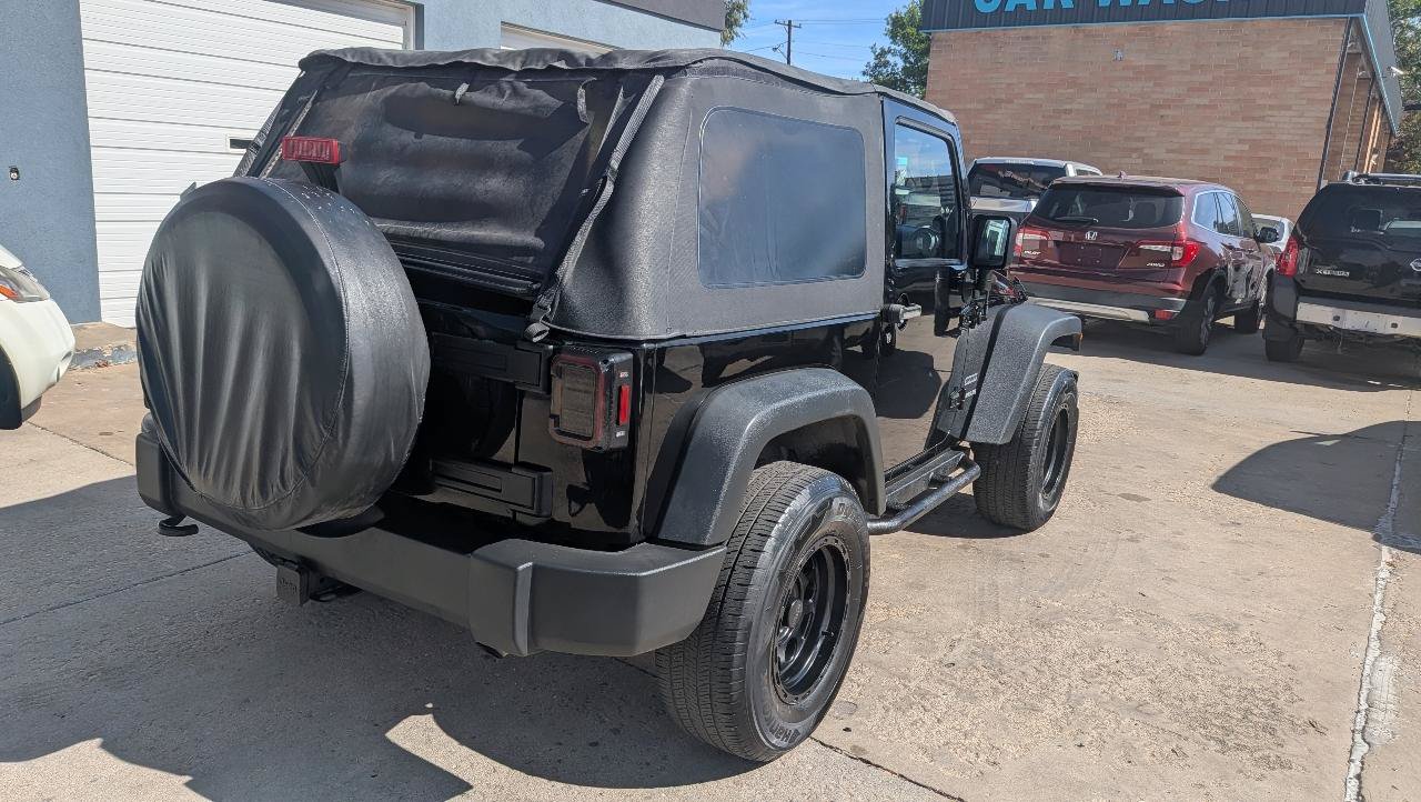 Used 2012 Jeep Wrangler Sport AWD/4WD image 5