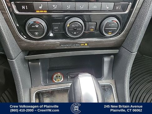 Used 2016 Volkswagen Passat 1.8T SE image 8