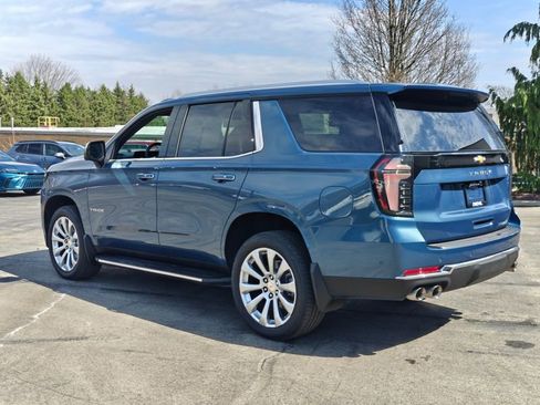 Used 2025 Chevrolet Tahoe Premier image 11