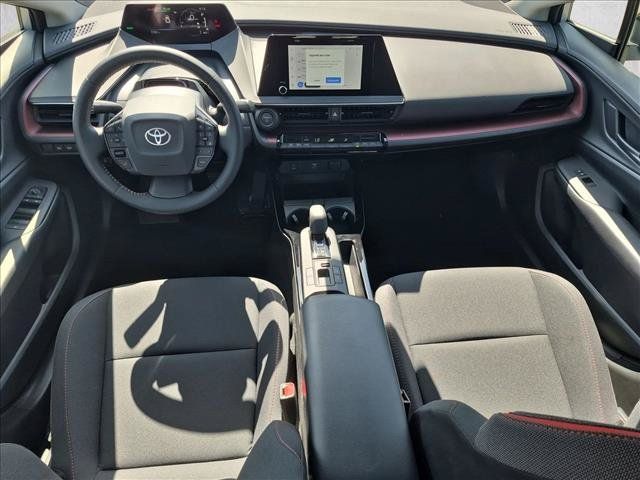 Used 2026 Toyota Prius Plug-In Hybrid FWD image 17