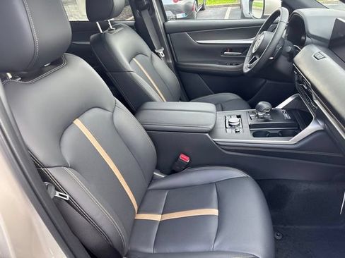 Used 2026 MAZDA CX-90 3.3 Turbo S w/ Premium Plus AWD/4WD image 15