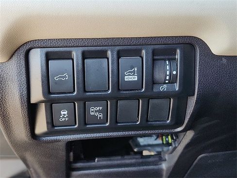 Used 2019 Subaru Ascent Touring w/ Popular Package #3 image 16