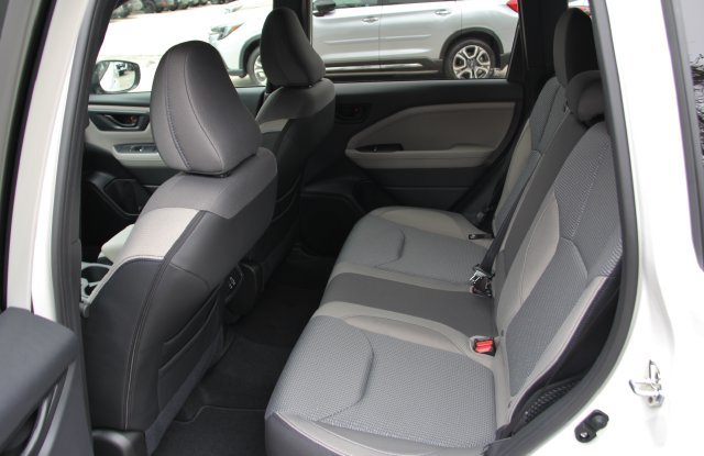 Used 2025 Subaru Forester Premium AWD/4WD image 32