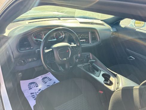Used 2023 Dodge Challenger R/T RWD image 10