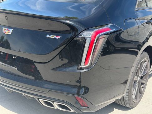 Used 2023 Cadillac CT4 V AWD/4WD image 33