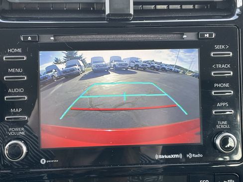 Used 2020 Toyota Prius Prime LE image 33