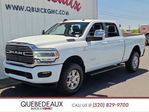 Used 2024 RAM 2500 Laramie AWD/4WD image 3