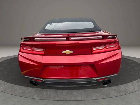 Used 2016 Chevrolet Camaro LT RWD image 6