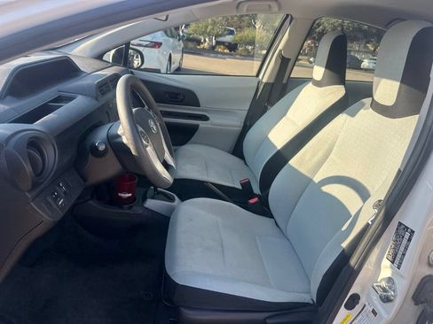Used 2013 Toyota Prius C One FWD image 6