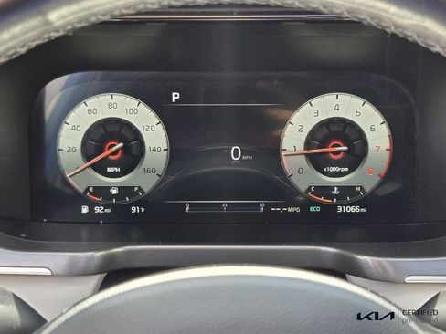 Certified 2023 Kia Sorento SX image 29