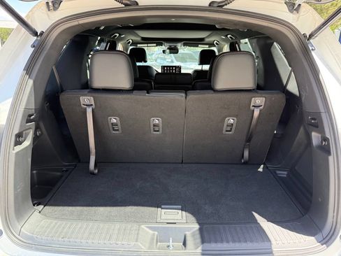 Certified 2026 Honda Pilot Black Edition image 20