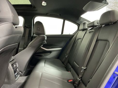 Certified 2025 BMW 330i Sedan w/ M Sport Package RWD image 29