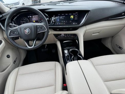 Used 2022 Buick Envision Essence w/ Technology Package I AWD/4WD image 9