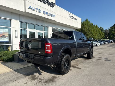 Used 2022 RAM 2500 Laramie AWD/4WD image 3