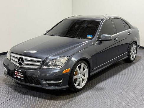 Used 2013 Mercedes-Benz C 250 Sedan image 1
