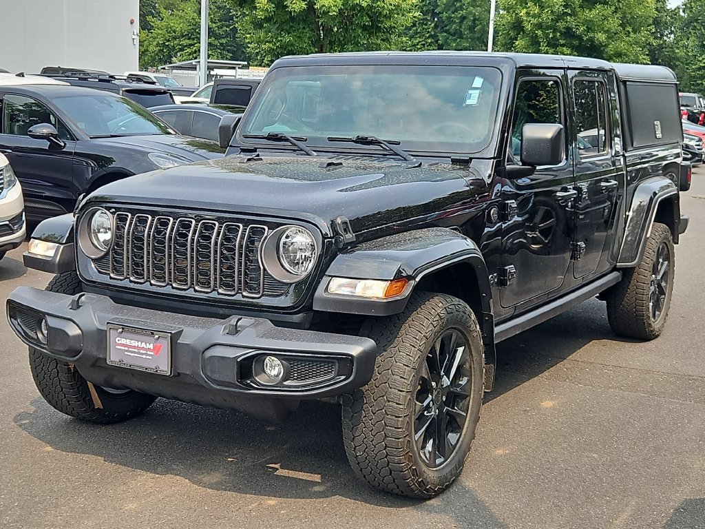 Certified 2024 Jeep Gladiator Sport AWD/4WD image 3