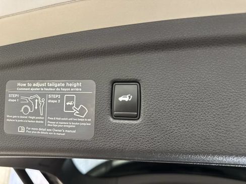 Used 2019 INFINITI QX50 Luxe FWD image 24