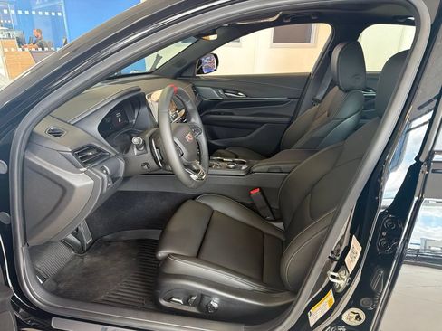 Used 2026 Cadillac CT4 V Blackwing w/ Driver Assist Package RWD image 17