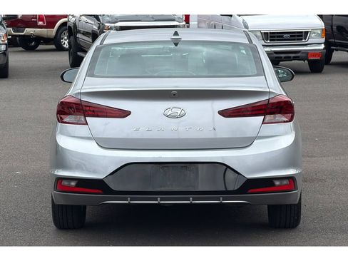 Used 2020 Hyundai Elantra SEL w/ Cargo Package (C1) FWD image 6