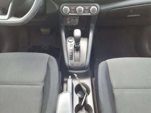 Used 2024 Nissan Kicks S image 30