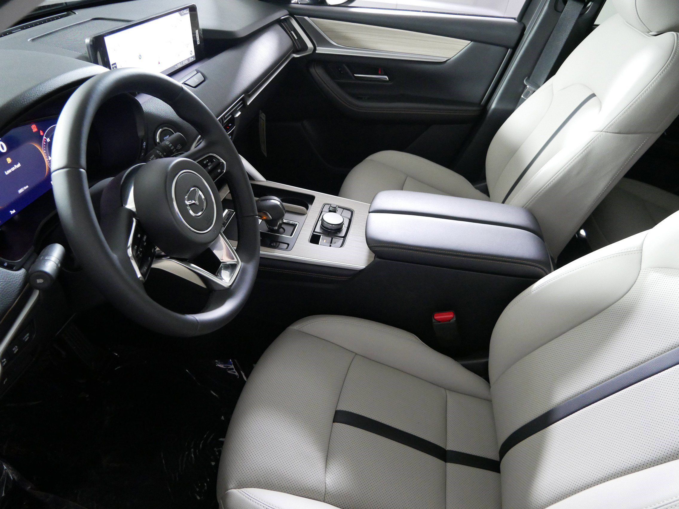 New 2026 MAZDA CX-90 3.3 Turbo w/ Premium Sport Pkg AWD/4WD image 4