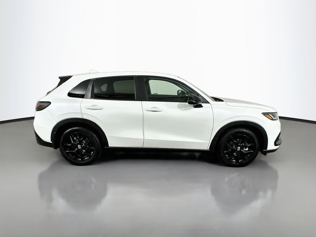 Certified 2023 Honda HR-V Sport image 4
