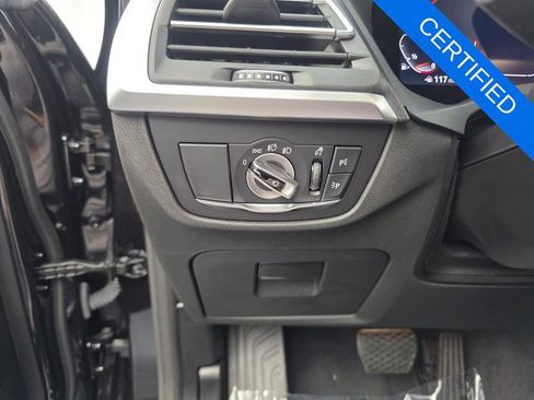 Certified 2024 BMW X3 sDrive30i w/ Convenience Package RWD image 25
