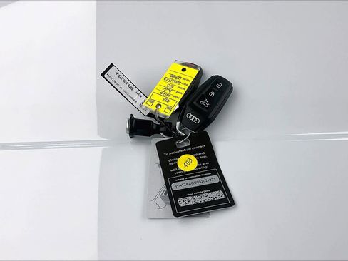 Certified 2025 Audi Q5 Premium Plus w/ Premium Plus AWD/4WD image 14