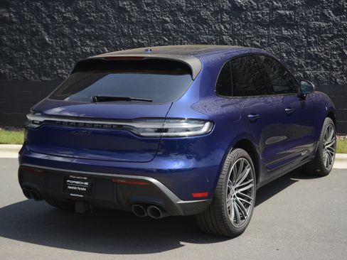 Certified 2026 Porsche Macan Turbo AWD/4WD image 7