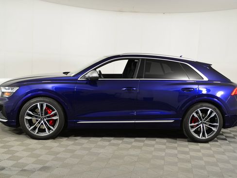 Used 2023 Audi SQ8 Premium Plus w/ SQ8 Luxury Package image 2