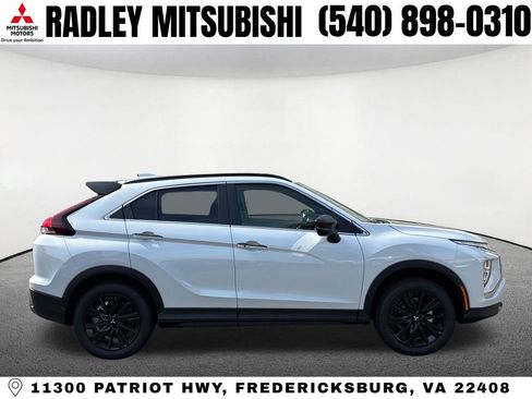 New 2026 Mitsubishi Eclipse Cross Black Edition AWD/4WD image 6