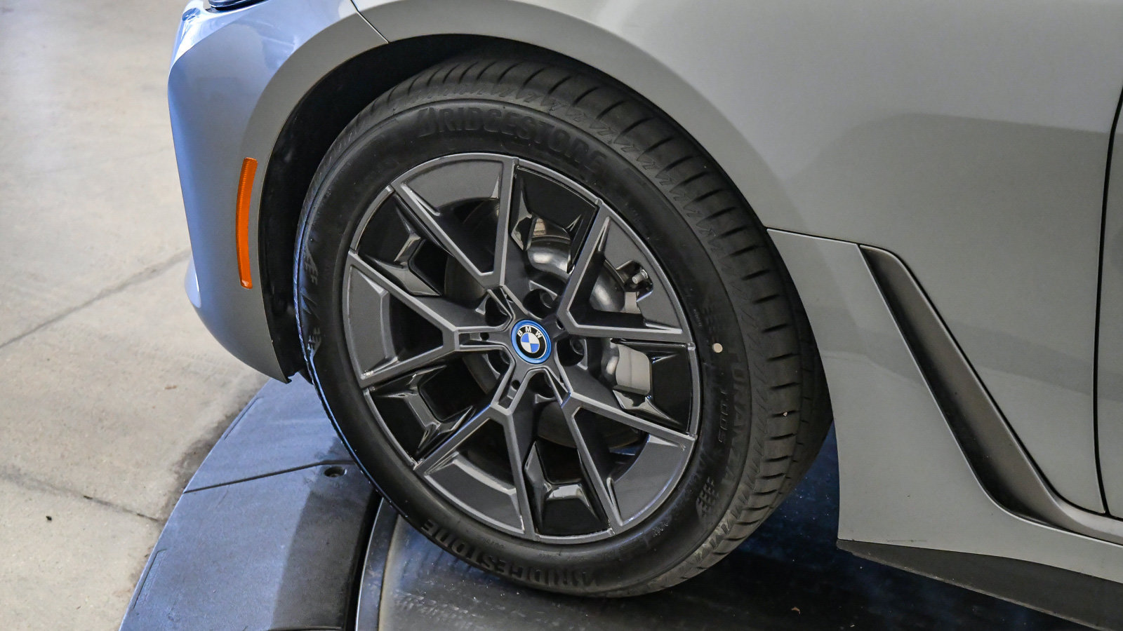 Certified 2024 BMW i4 eDrive35 w/ Premium Package RWD image 10