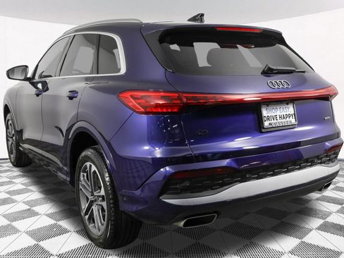 Used 2025 Audi Q5 Premium w/ Convenience Package AWD/4WD image 22