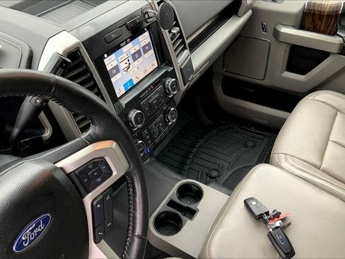 Used 2018 Ford F150 Lariat AWD/4WD image 15