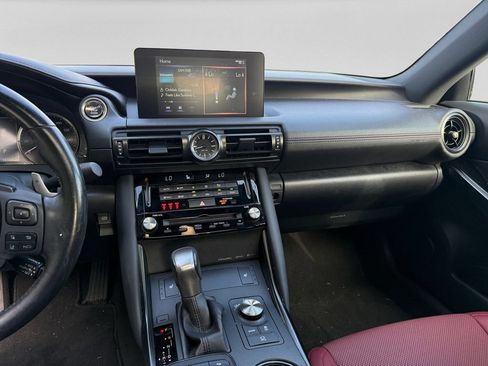 Used 2024 Lexus IS 350 F Sport RWD image 11